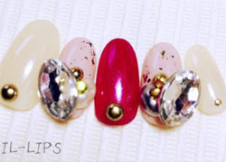 新潟県長岡市高町にあるネイルサロン「Lips(リップス)」のネイル画像13